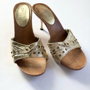 Aldo Metallic Gold Slide Heels with rhinestones and pillar heal, Sz 7